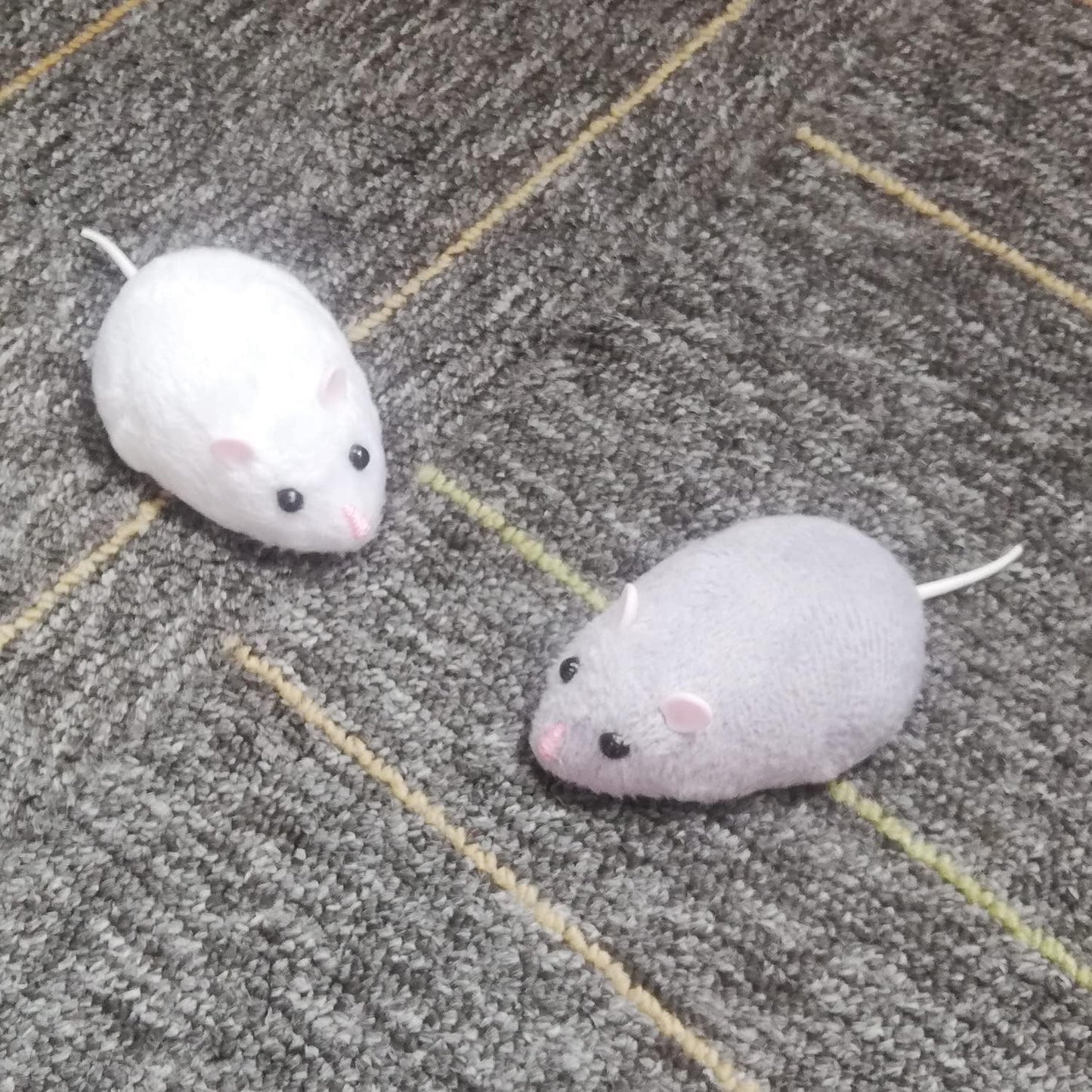Remote Control Mouse Toy, Electric RC Rat Animal, for Prank Joke Trick, Cat Playing, Kid'S Children'S Funny Birthday (Grey)